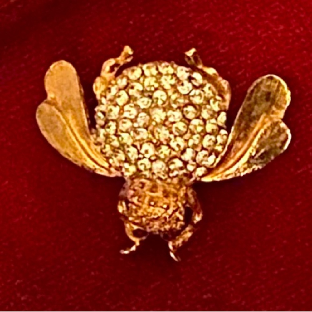 Brooch Vintage Bee Gold Tone